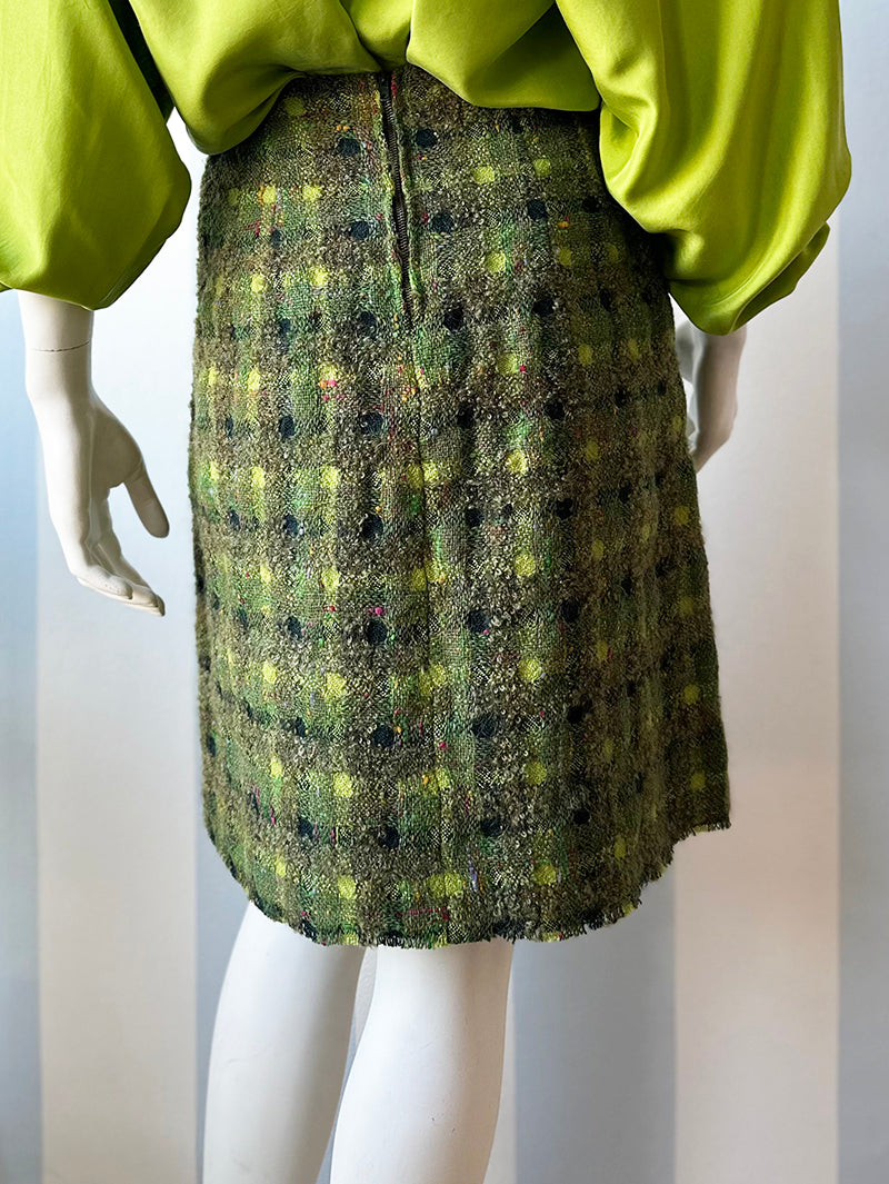 Groen bouclé plooirokje