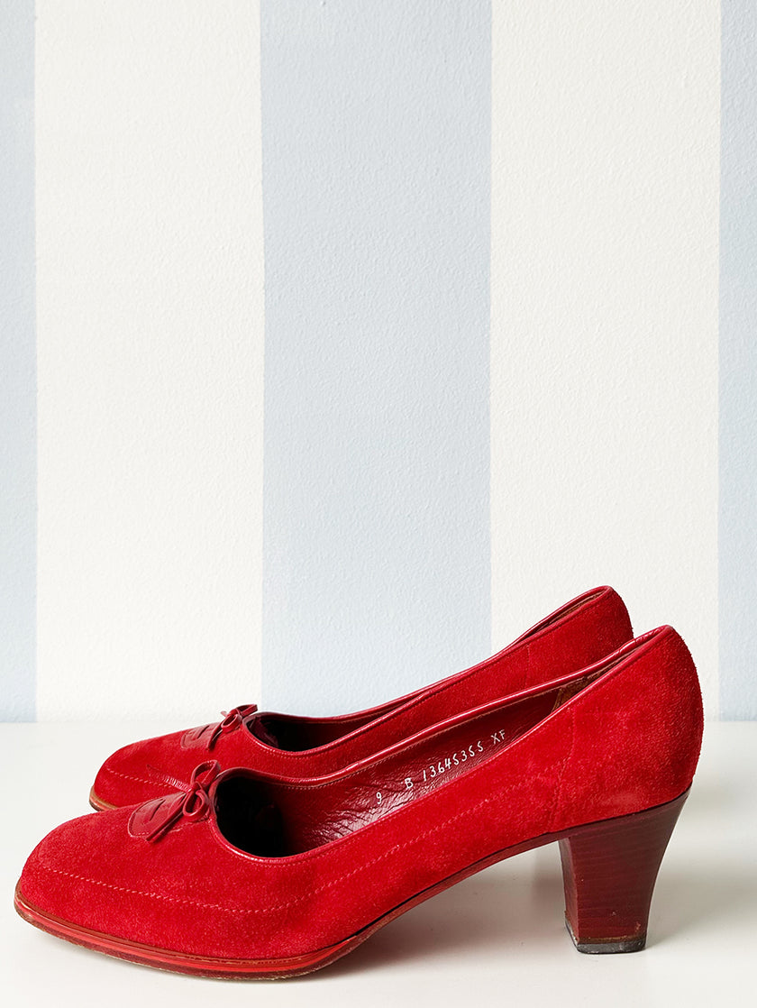 Roze suede pumps met strikje | 40.5