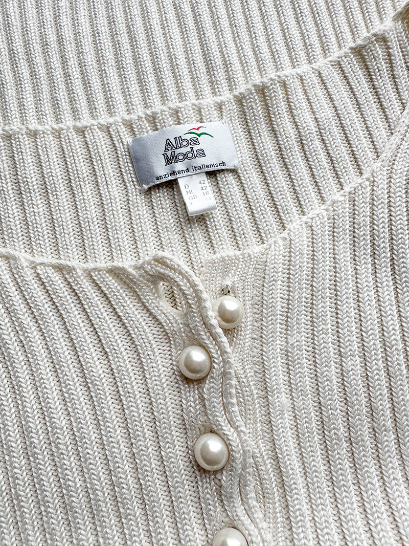 Off-white knit top met parels