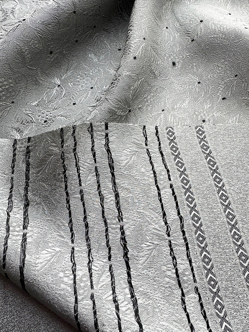 Zilver/grijze lange sjaal