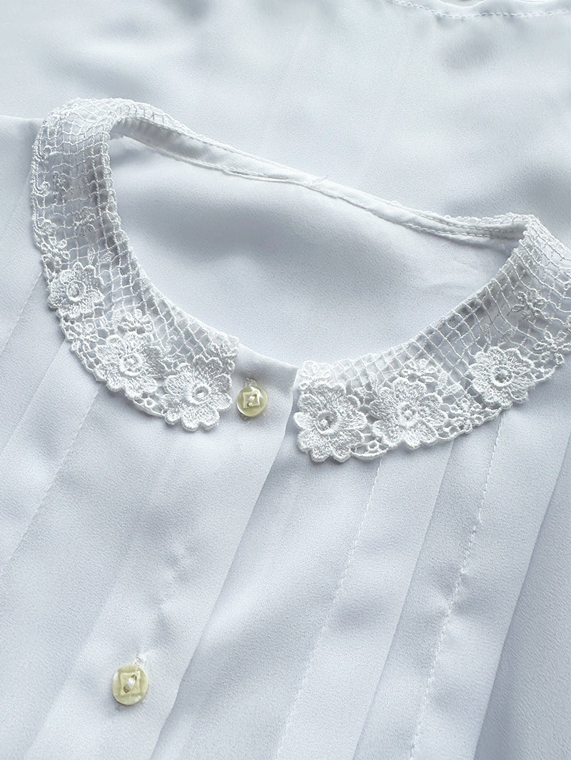 Blouse met kanten kraagje