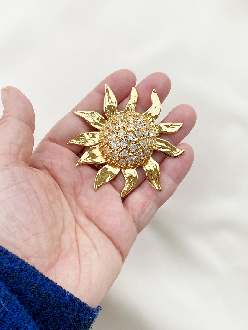 Zonnebloem broche door Robert Goossens