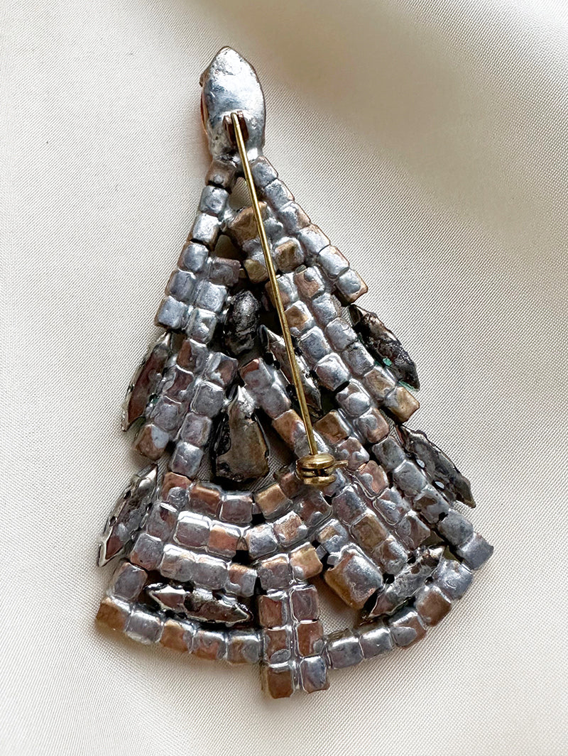 Kristalglazen kerstboombroche met oranje piek
