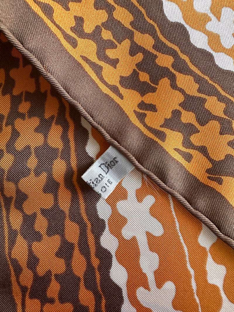 Zijden designer sjaal