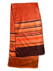 Lange oranje/bruine zijden sjaal