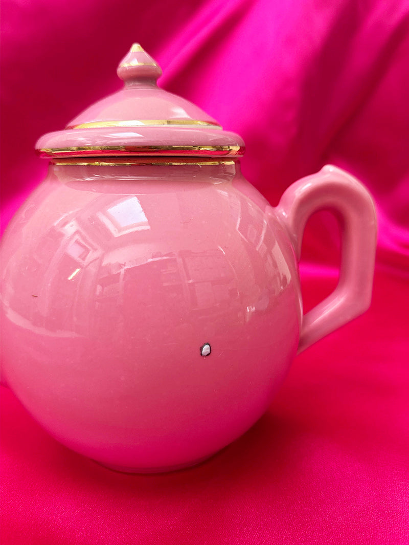 Roze theepot