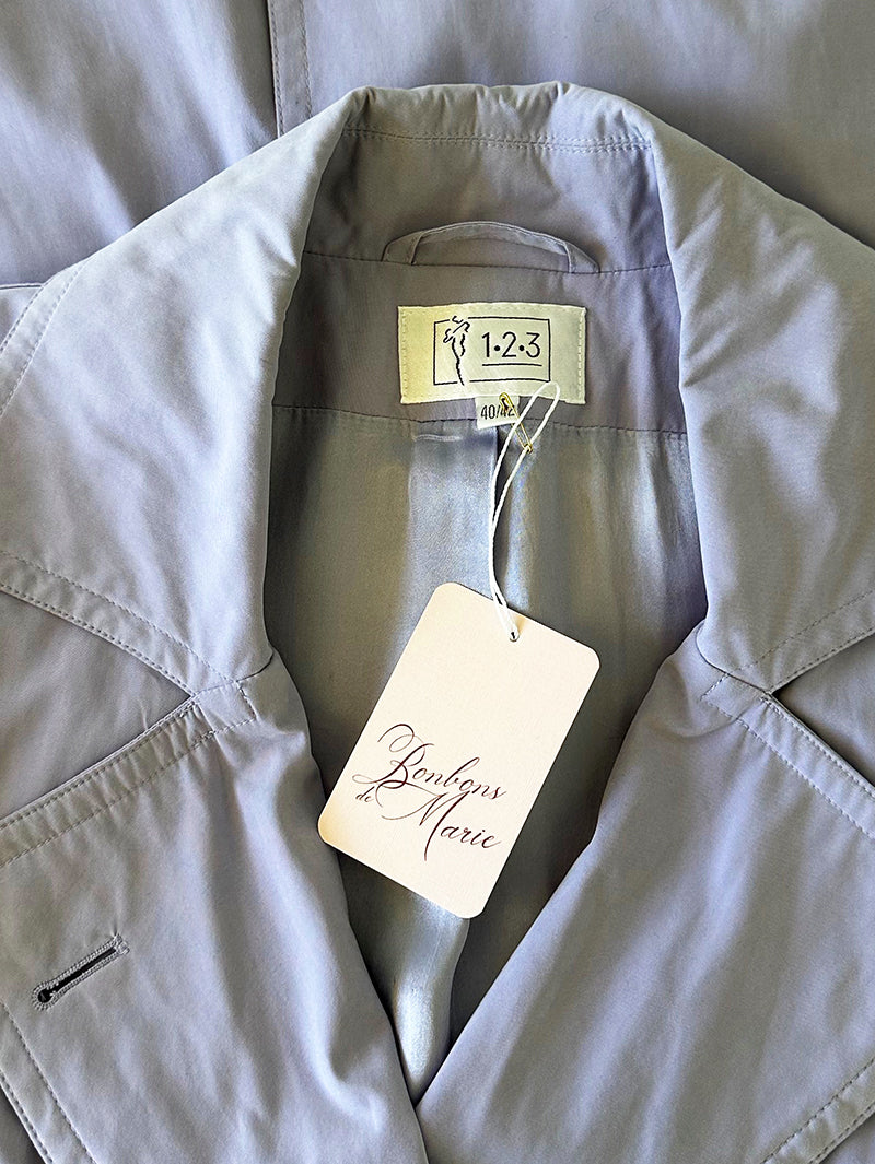 Korte lila trenchcoat