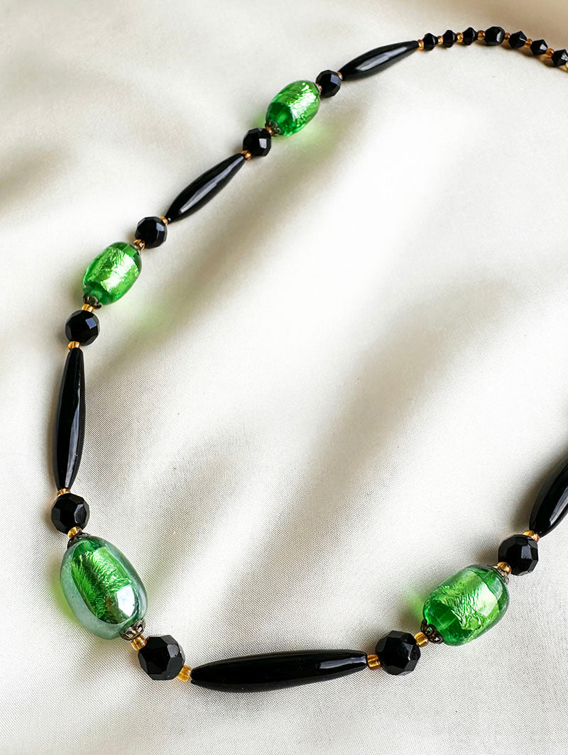 Zwart/groene glazen halsketting