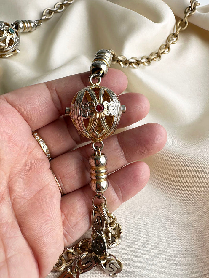 Lange ketting met grote kralen