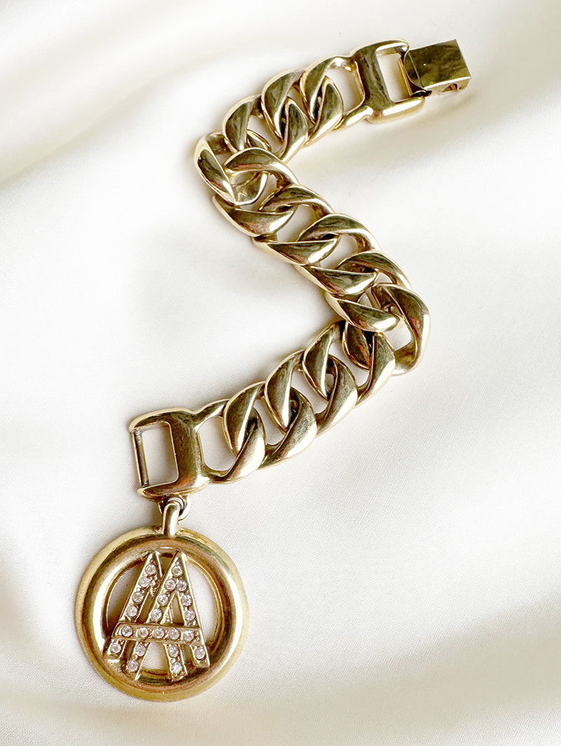 Chunky designer armband