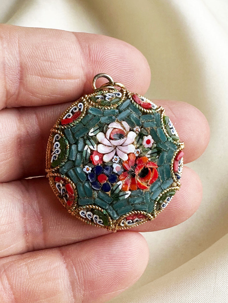 Micromozaïek kettinghanger