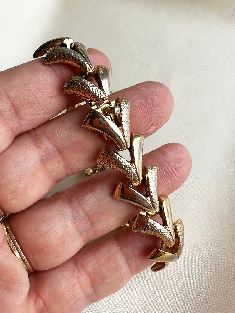 Gouden schakelarmbandje