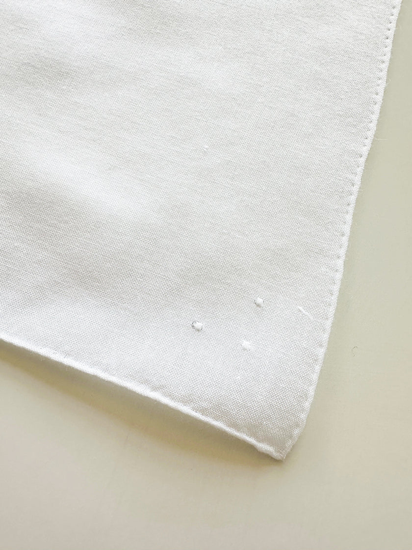 Geborduurde katoenen zakdoek