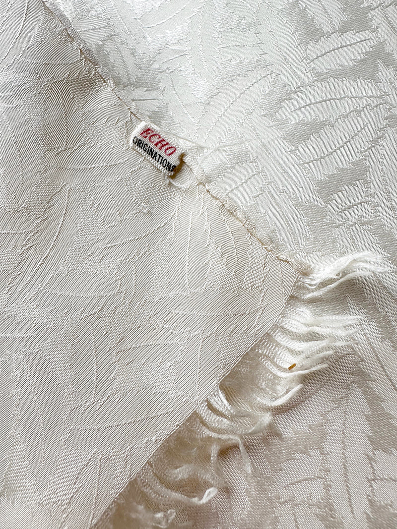 Off-white zijden blaadjes sjaal