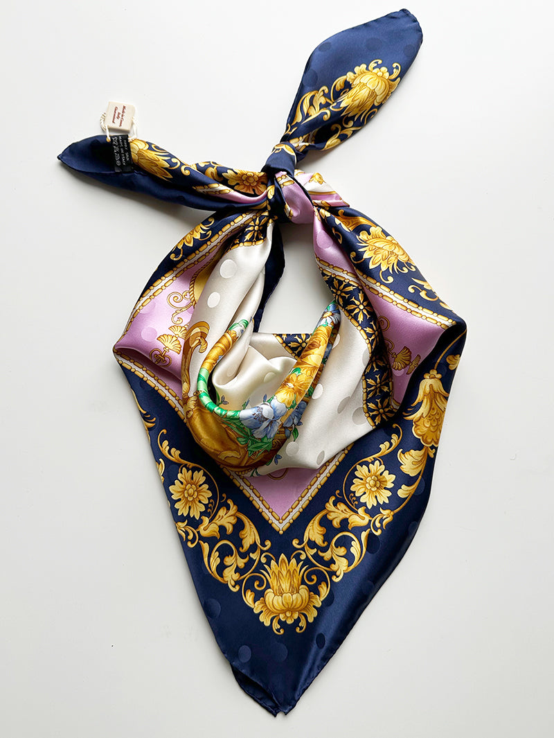 Zijden designer sjaal