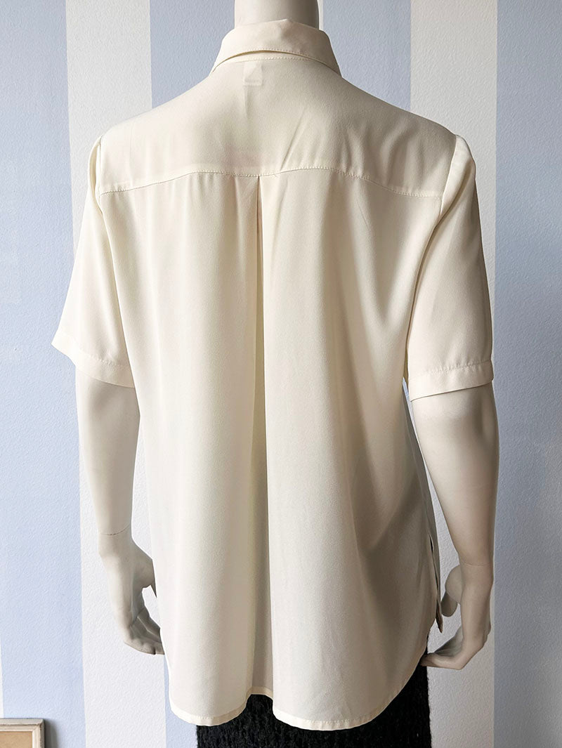 Off-white blousje met borduursels