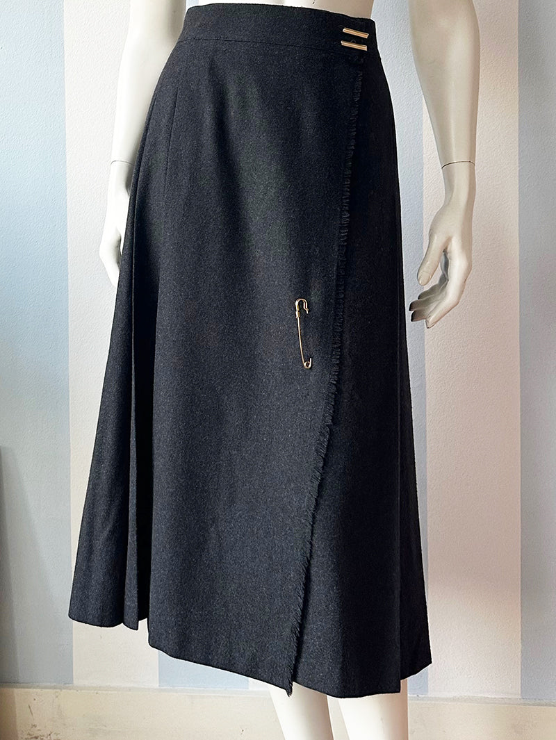 Donkergrijze wollen plooirok