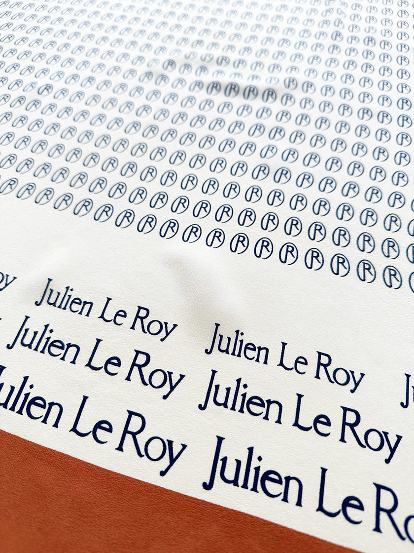 Vierkante zijden designer sjaal