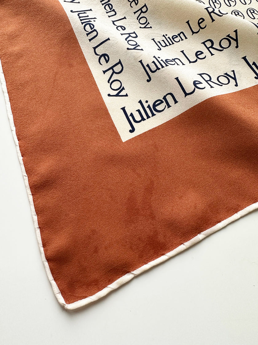 Vierkante zijden designer sjaal