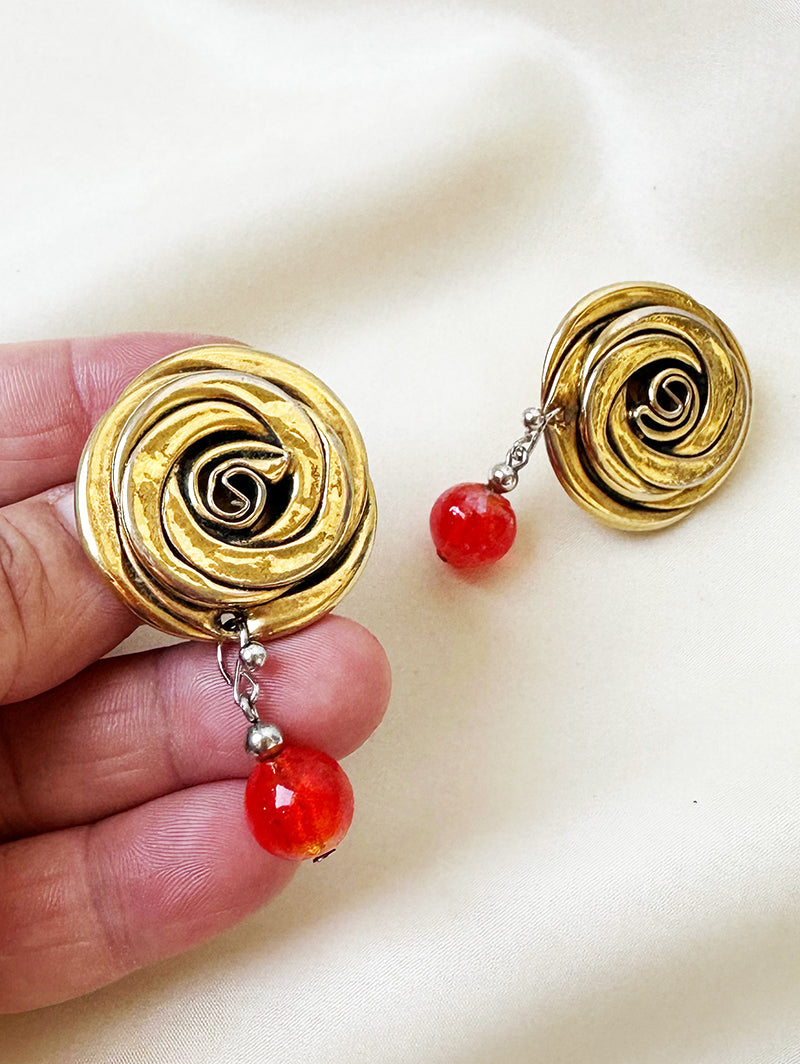 Gouden designer clip oorbellen