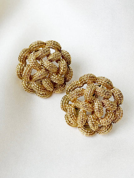 Vergulde knoop clip oorbellen