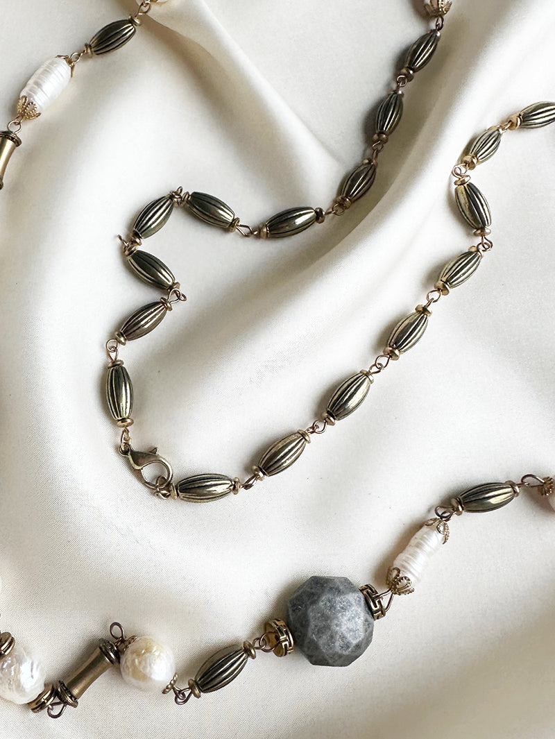 Lange ketting met parels