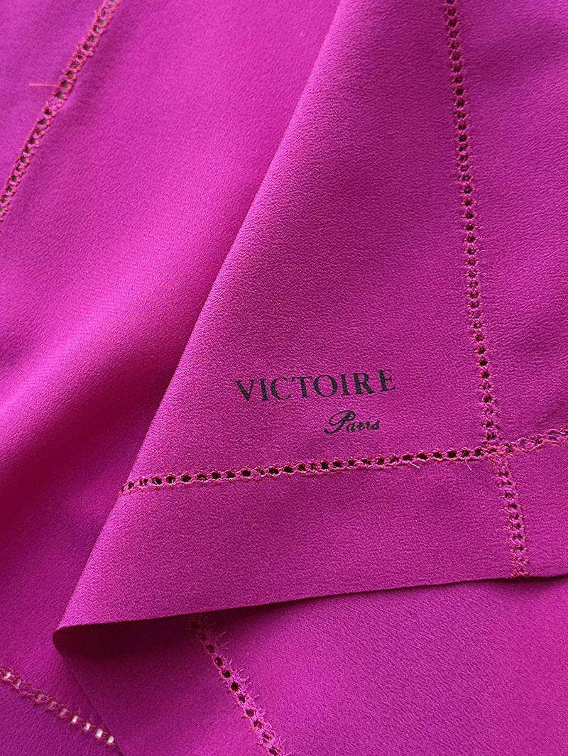 Paars/roze zijden pochet