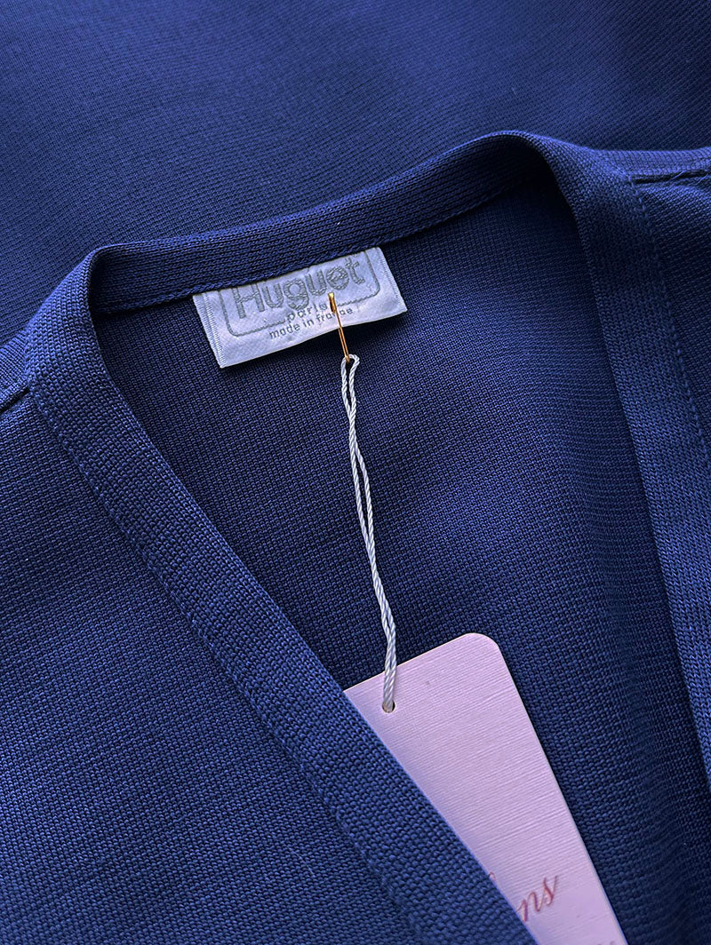 Donkerblauw tricot jasje