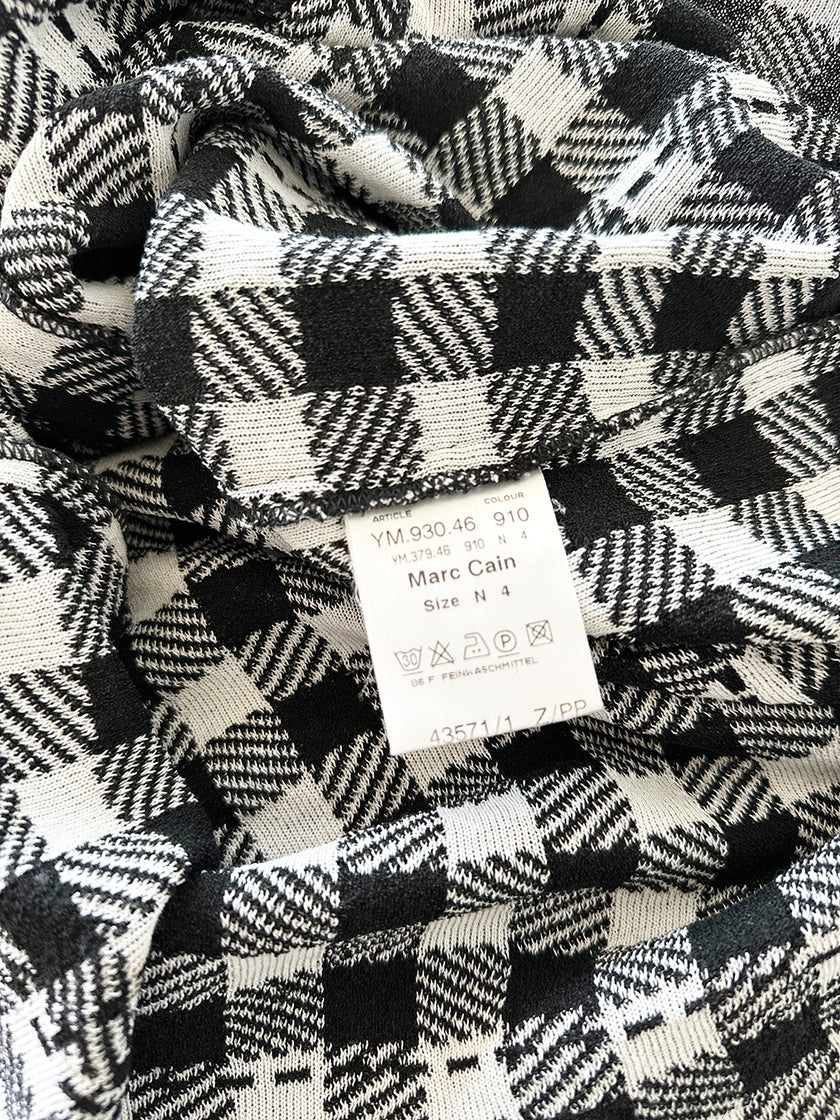 Zwart/wit geruit vestje