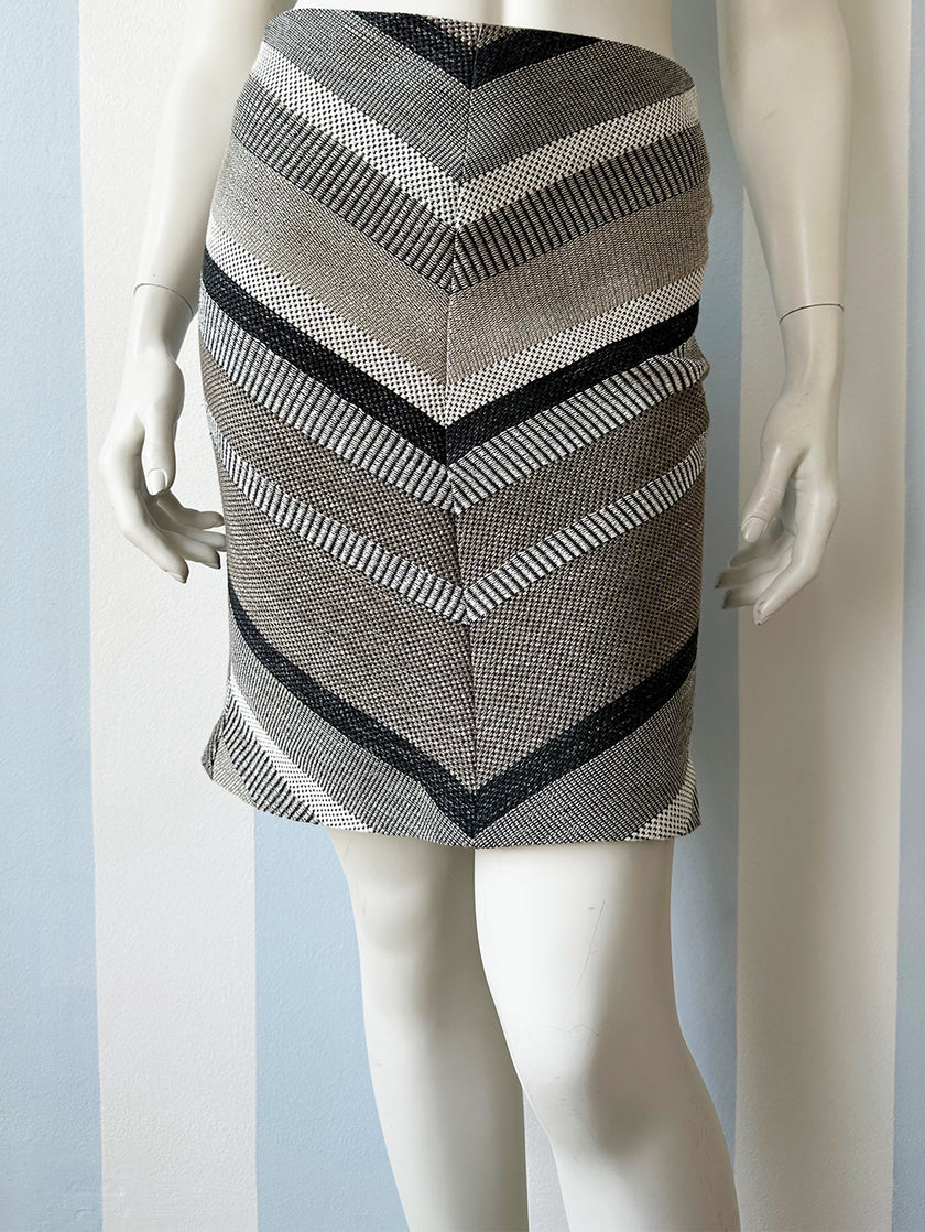 Grijs glanzend rokje