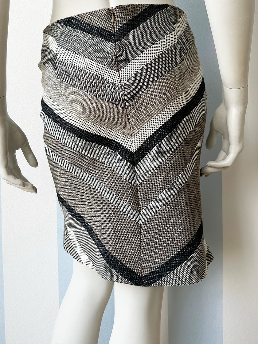 Grijs glanzend rokje