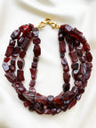 Chunky resin collier