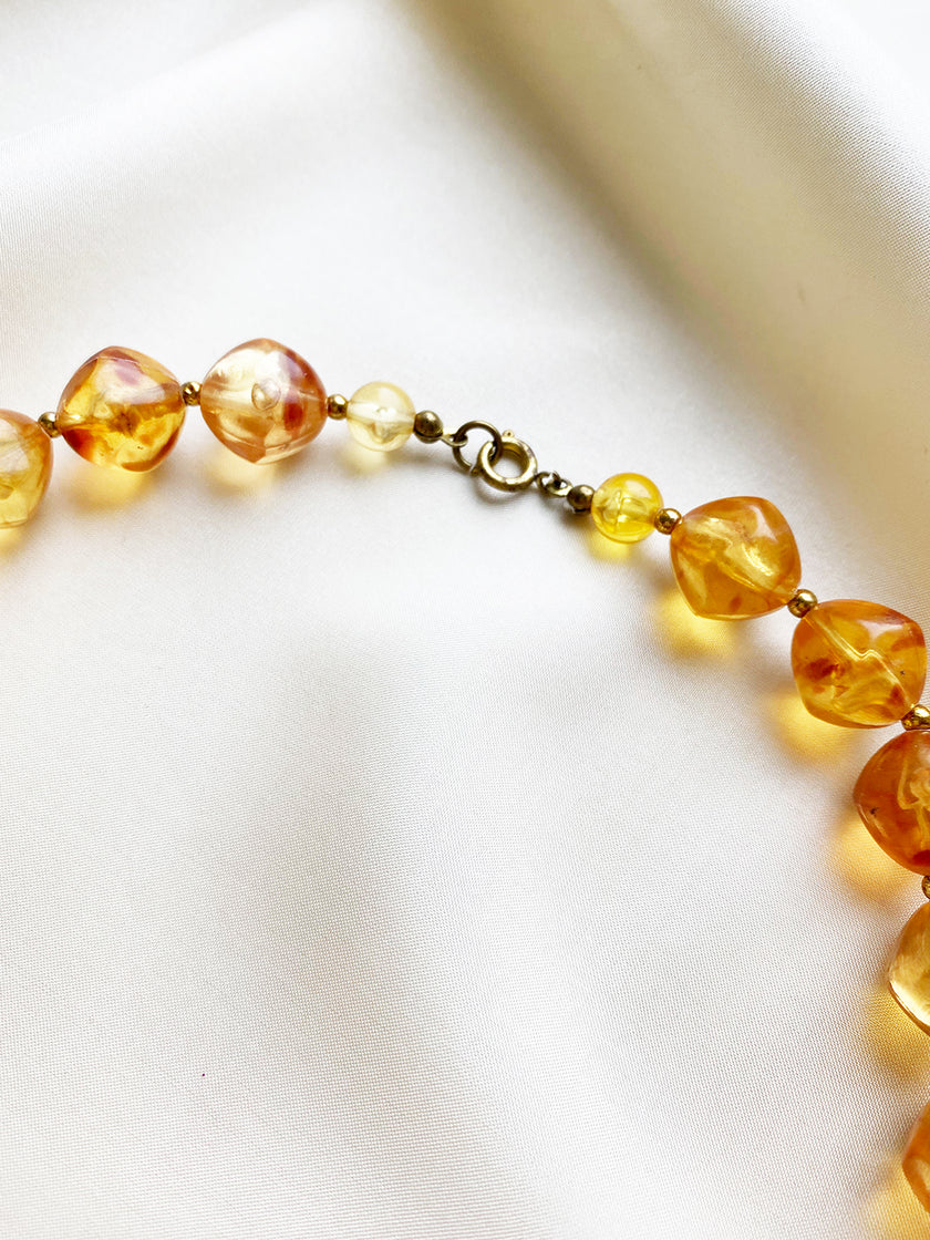 Faux barnsteen collier