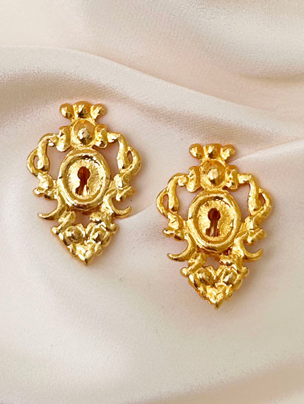 Vergulde designer clip oorbellen