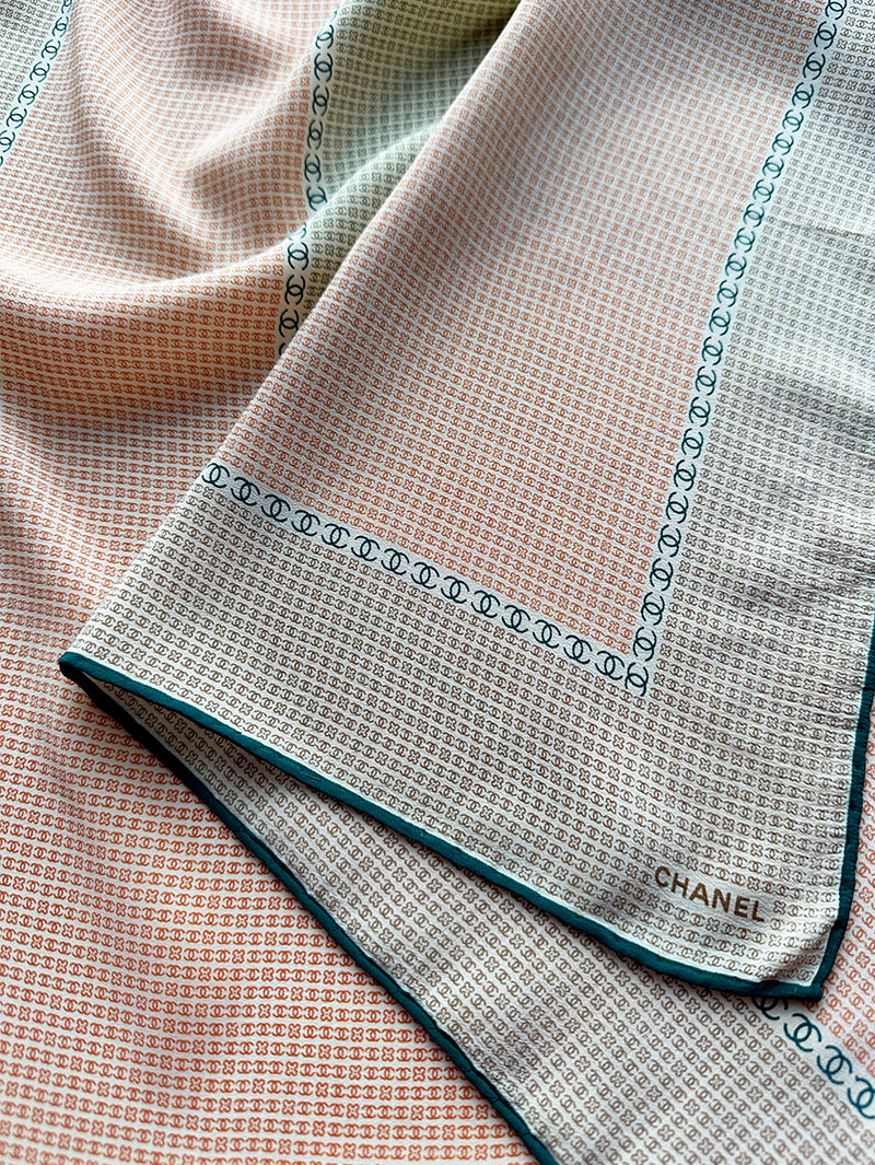 Zijden designer sjaal