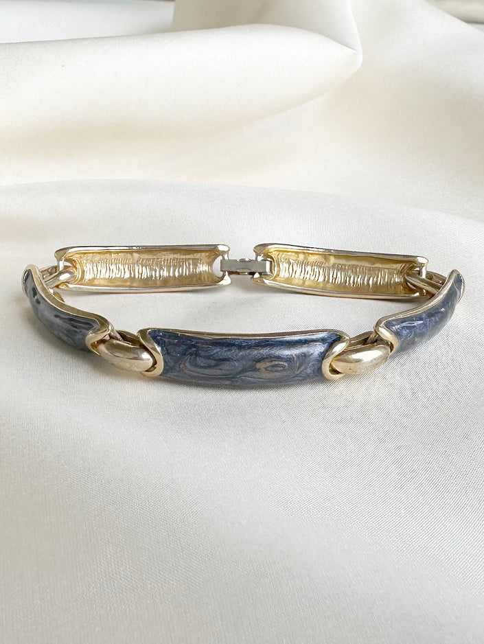 Grijze geëmailleerde armband