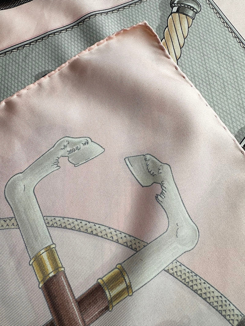 Cannes et Pommeaux zijden designer sjaal