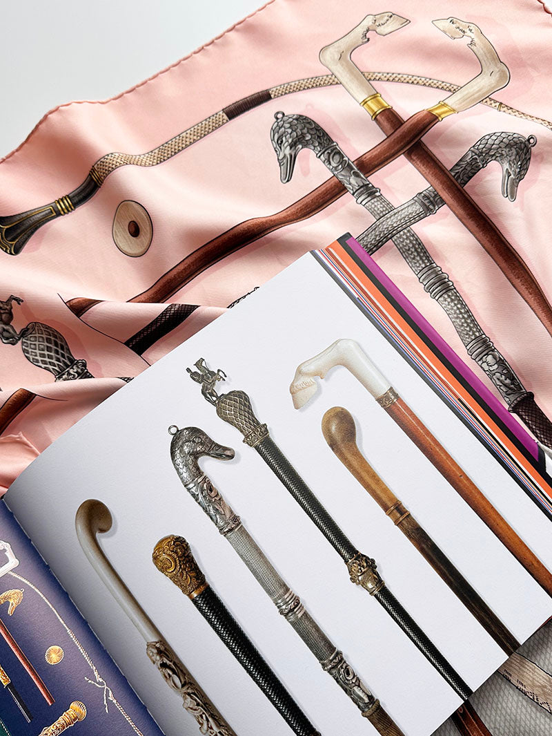 Cannes et Pommeaux zijden designer sjaal