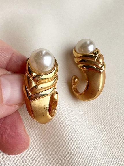 Clip oorbellen met faux parel