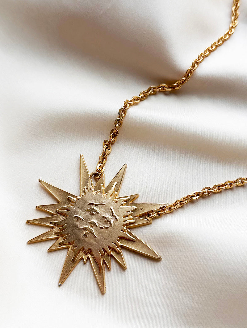 Gouden ketting van Salvador Dalí
