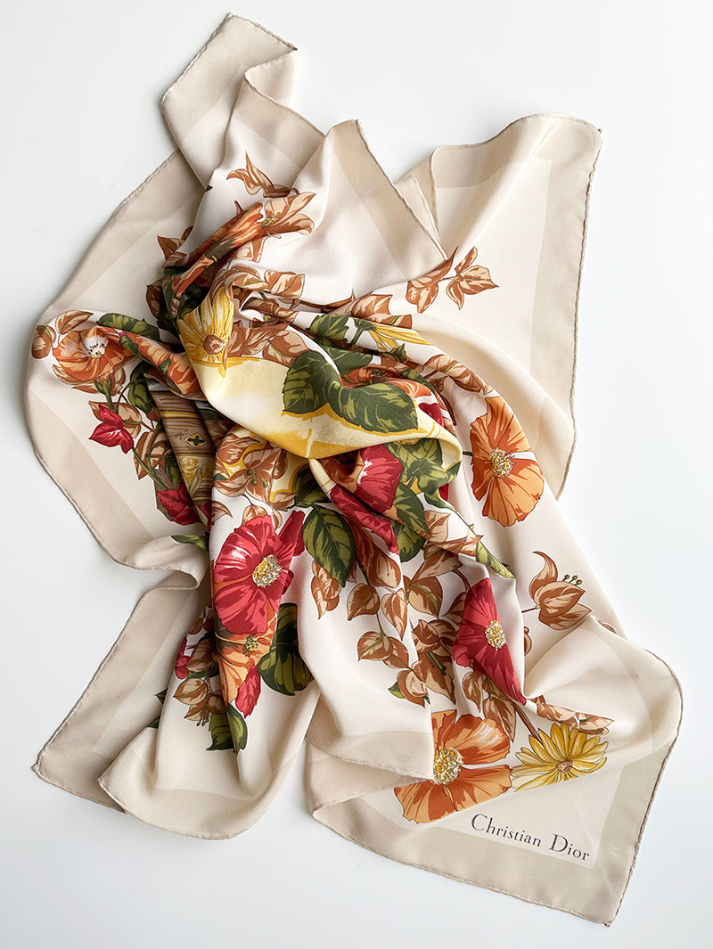 Zijden designer sjaal met grammofoon en bloemen