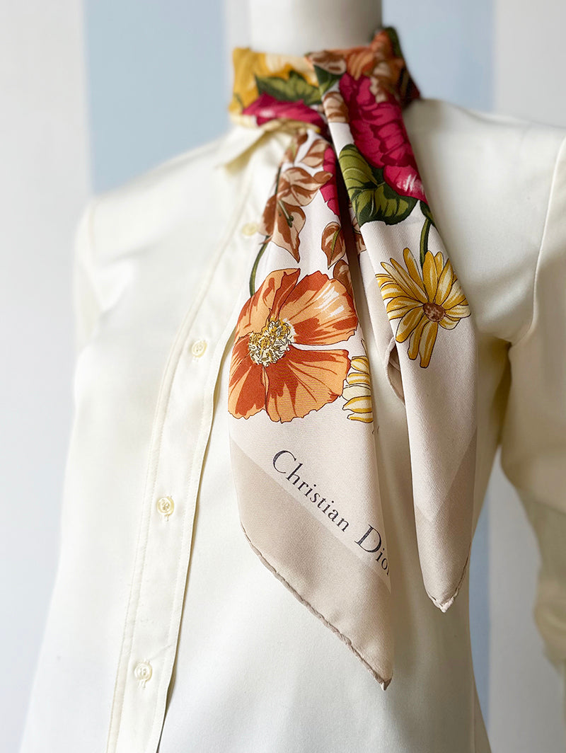 Zijden designer sjaal met grammofoon en bloemen