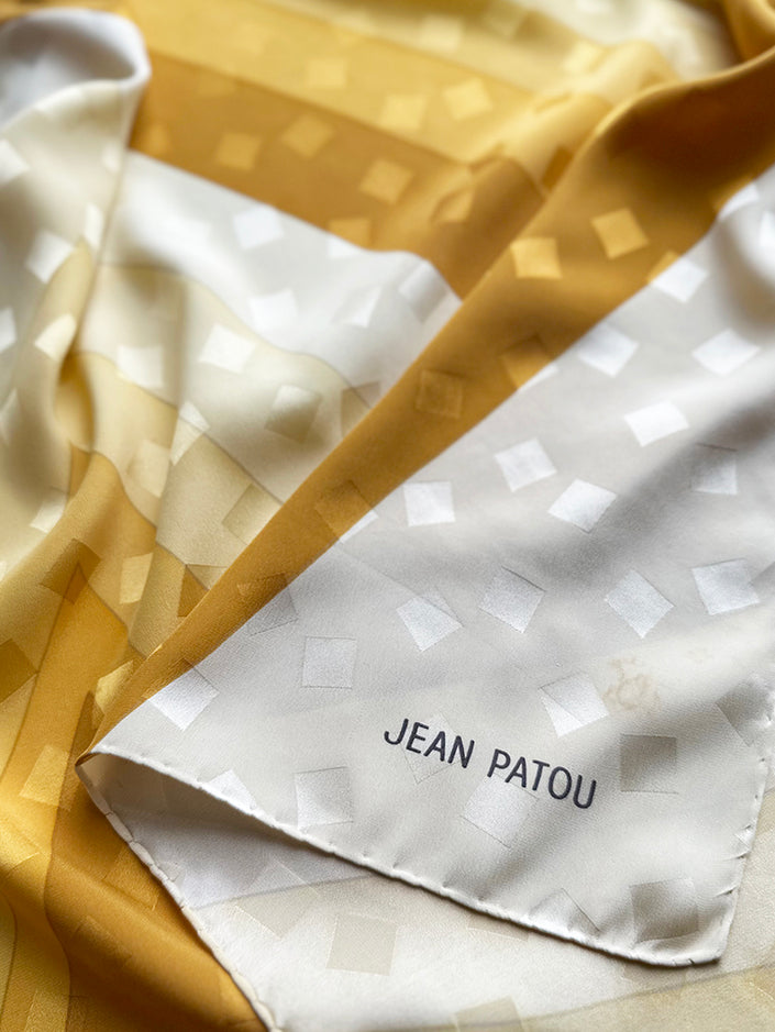 Gele zijden designer sjaal