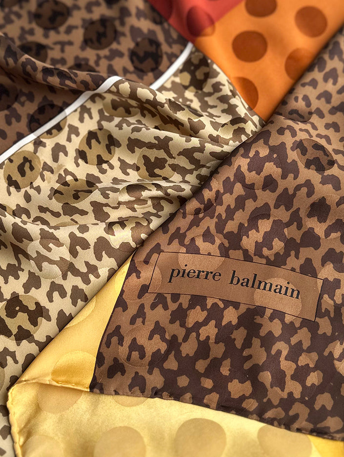 Zijden designer sjaal