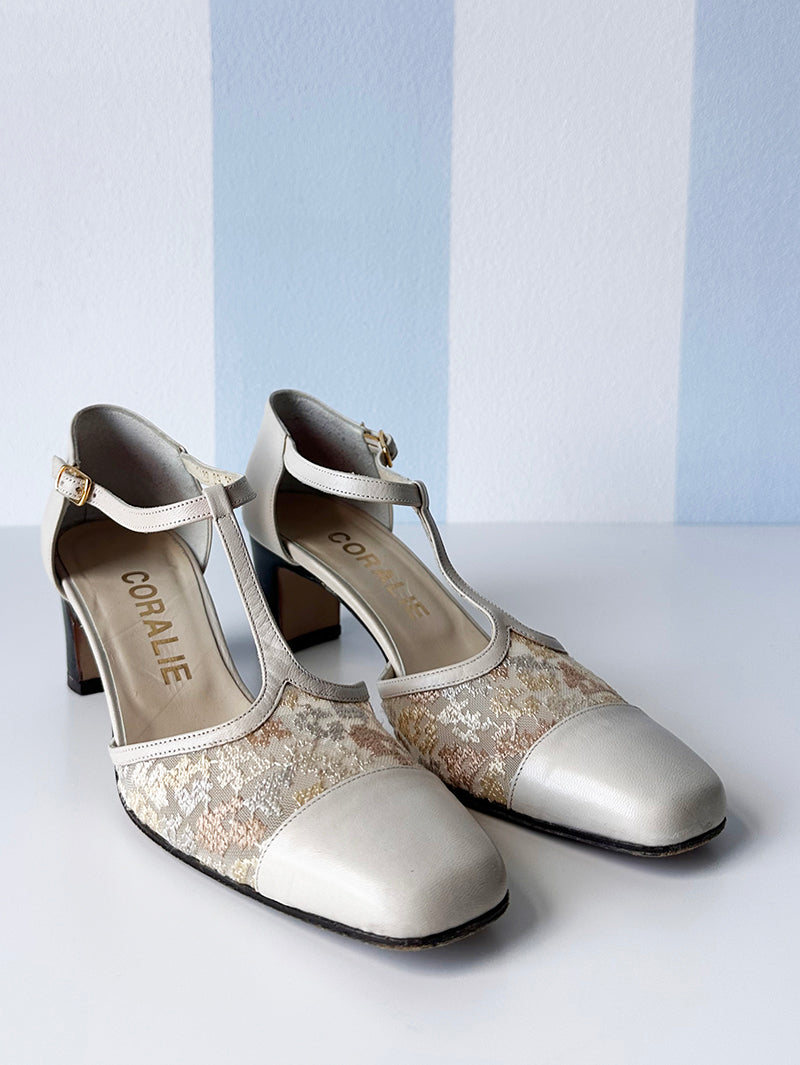 Beige leren pumps met kant | 37,5