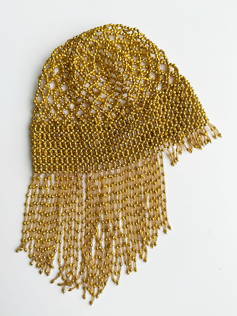 Geel/gouden mutsje van kralen