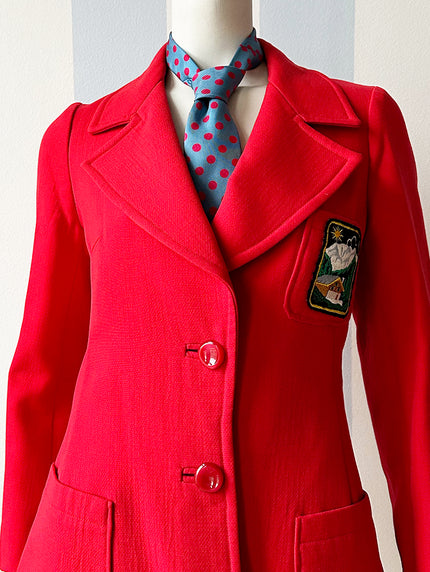 Rood handgemaakt jasje