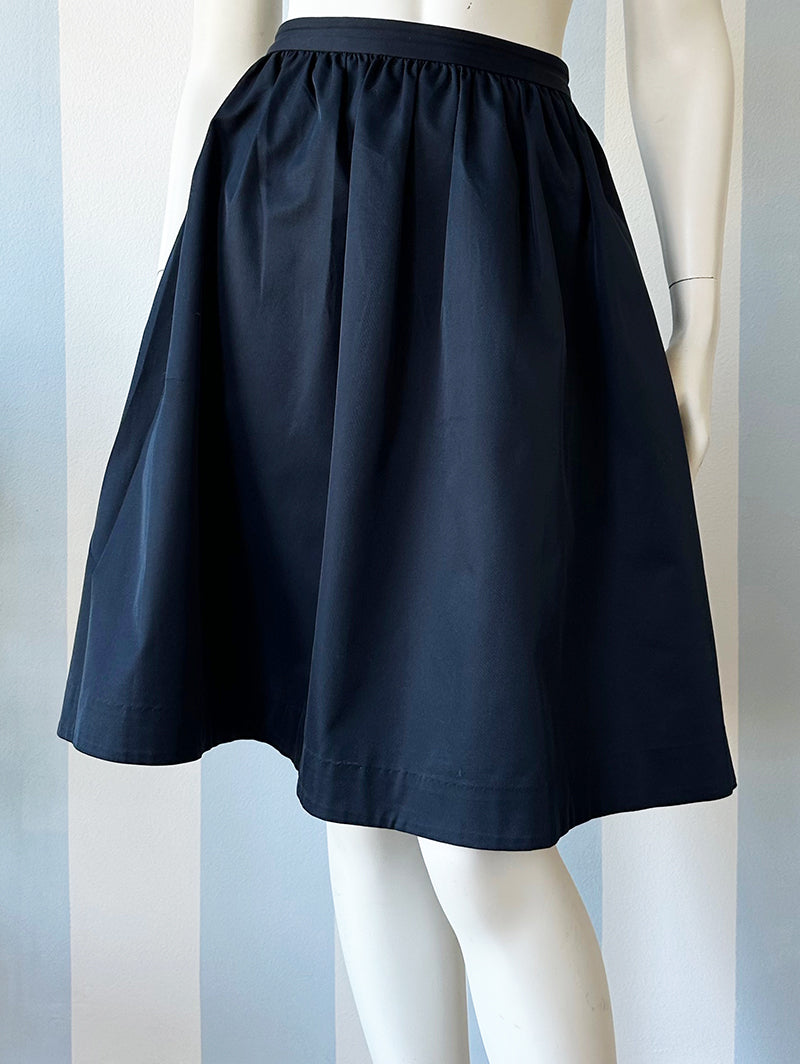 Donkerblauwe wijde rok