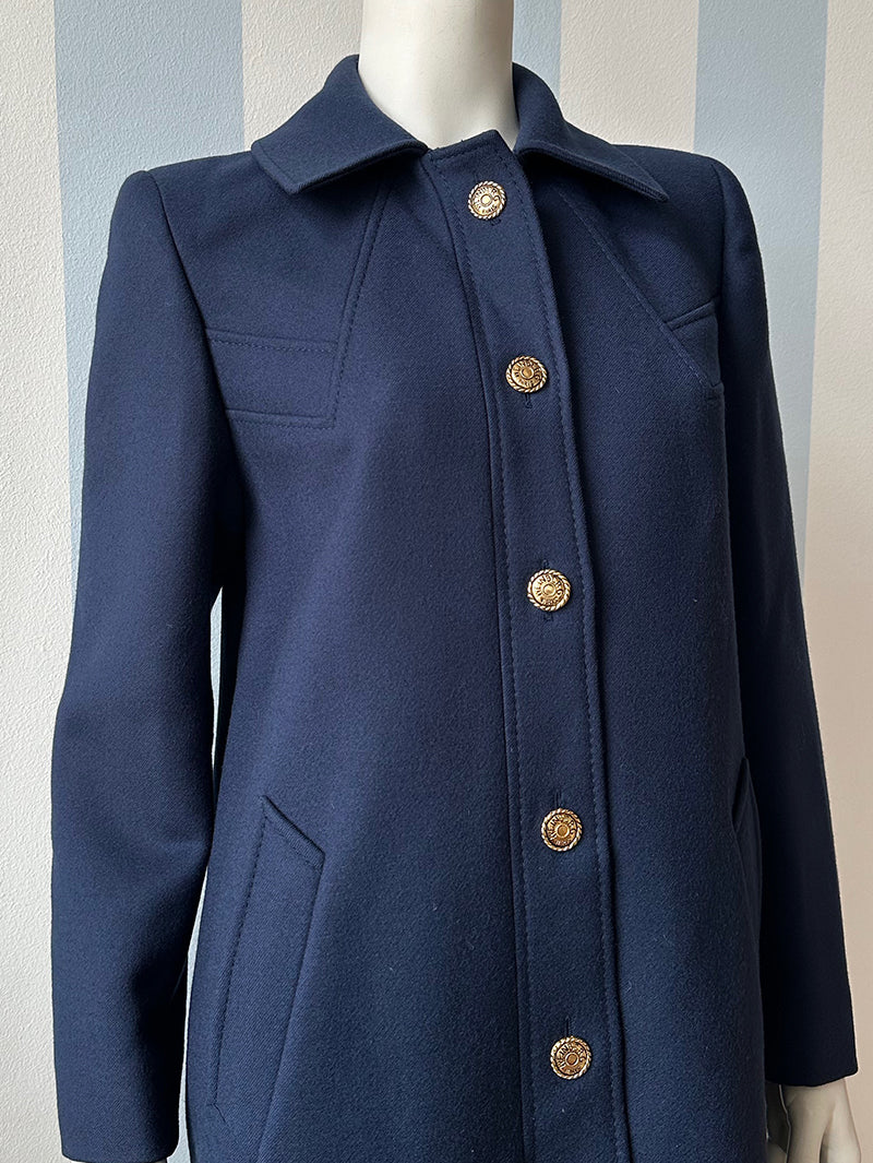 Donkerblauwe wollen mantel