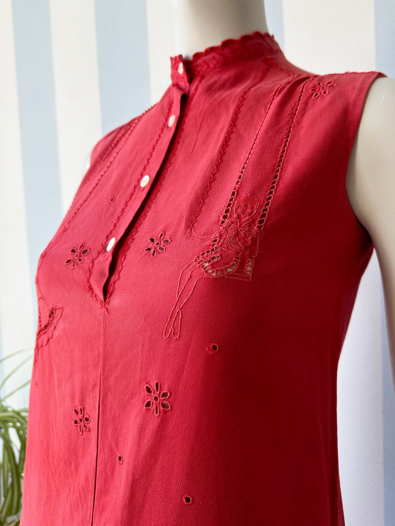 Rode broderie designer zomerjurk